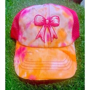 NEW CC BEANIES tie-dye bow ponytail trucker cap in orange/pink